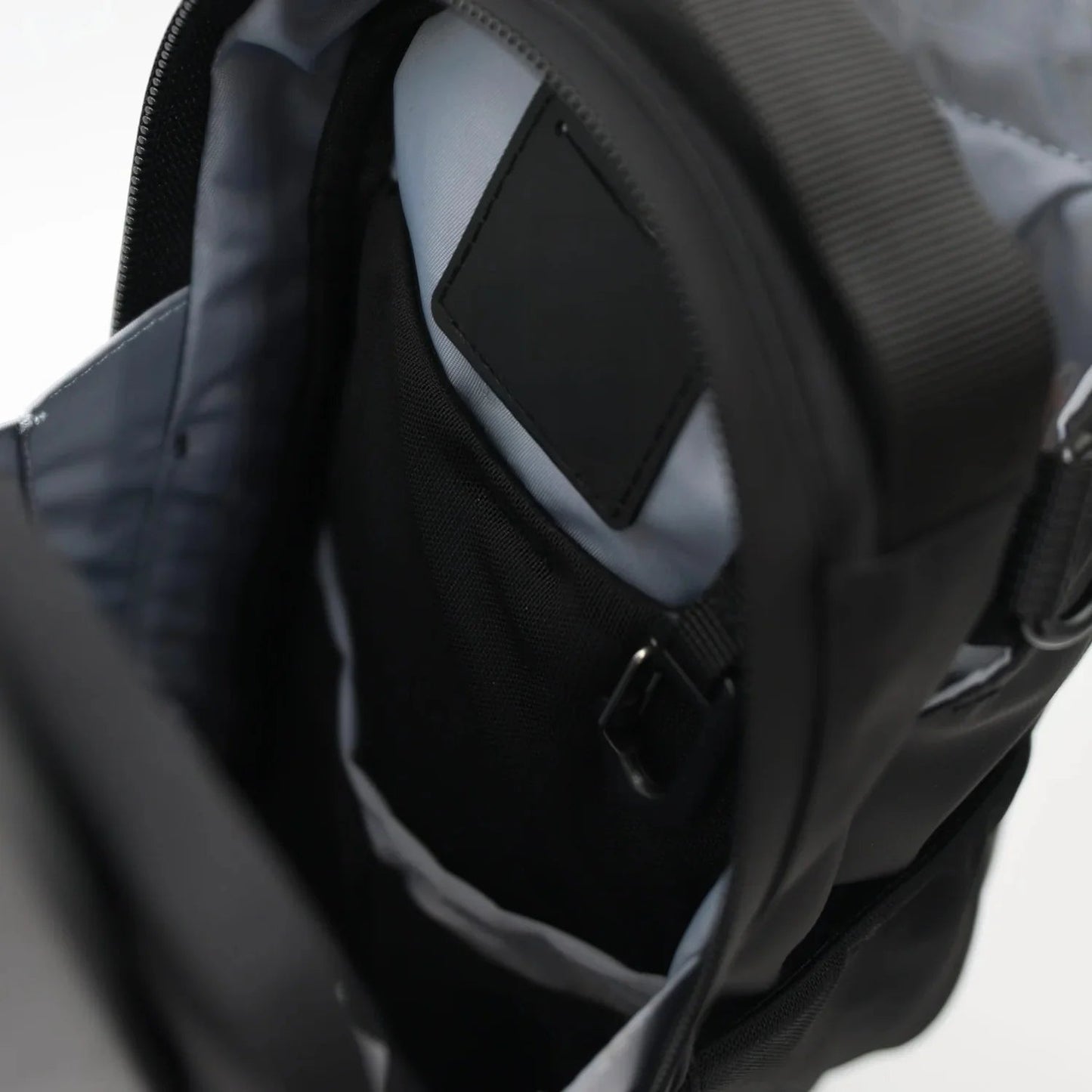 RepTorque™ Magnetic Gym Bag